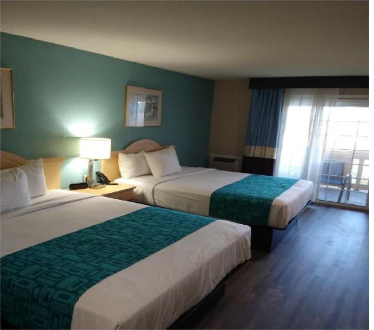 Howard Johnson By Wyndham Santa Cruz Beach Boardwalk Buitenkant foto